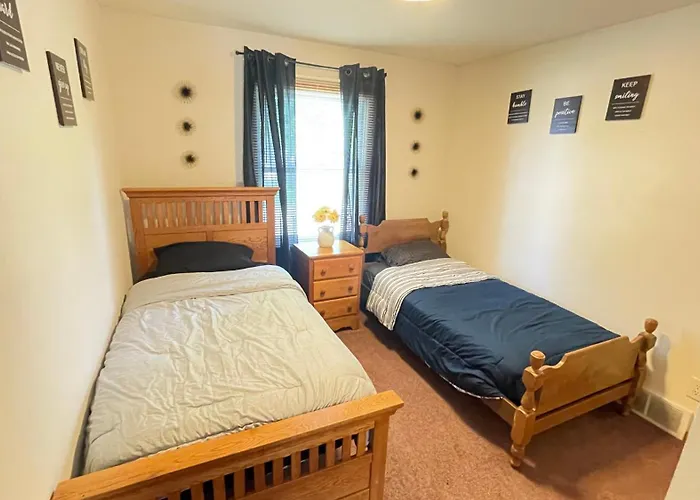 Luxx Guest House